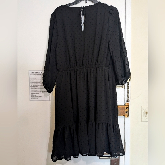 Torrid Plus Size Mini Clip Dot Dress - Size 0 - Picture 6 of 7